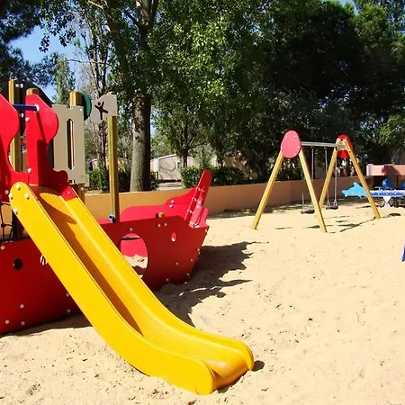 キャンプ場 Mobil 6 A 8 Personnes Camping Vagues Oceanes L'elysee *
