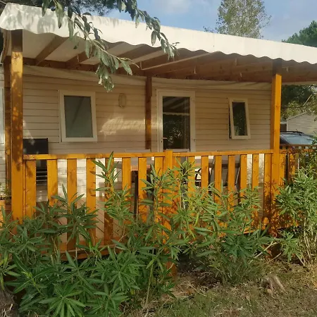 Camping Mobil 6 à 8 Personnes Camping Plein Air Odalys L'elysée Le Grau-du-Roi